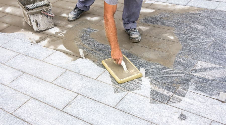 Expert new roof installation services in Kewanee, IL